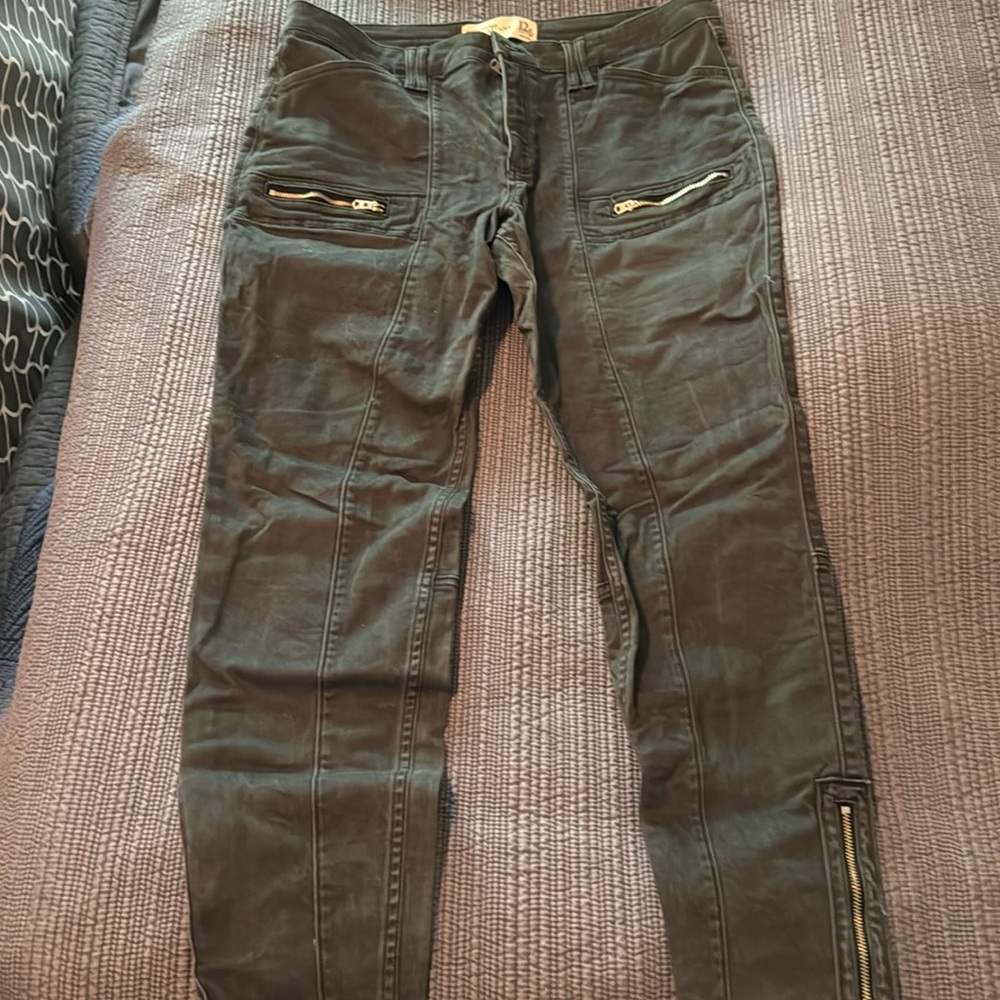 Abercrombie Super Skinny High Rise Pant